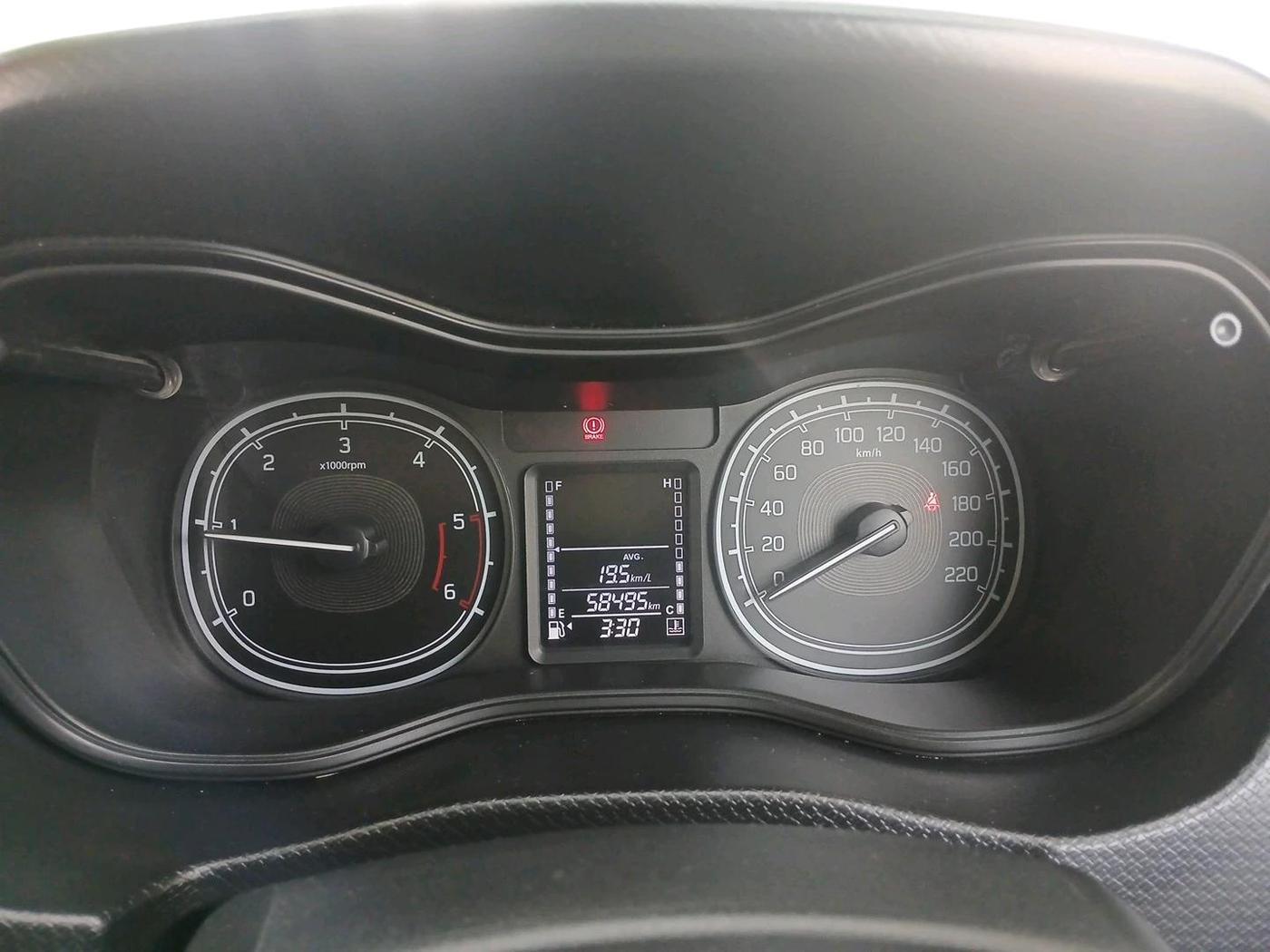 2018 Maruti Vitara Brezza VDI, Diesel, Manual, 58,495 km, interior