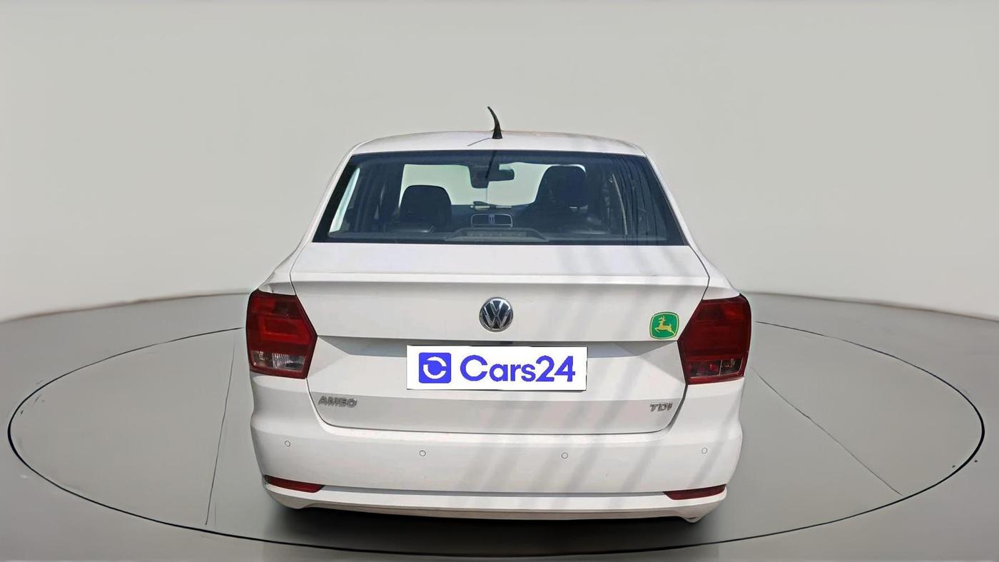 2016 Volkswagen Ameo HIGHLINE DSG 1.5 DIESEL , Diesel, Automatic, 1,17,980 km, exterior