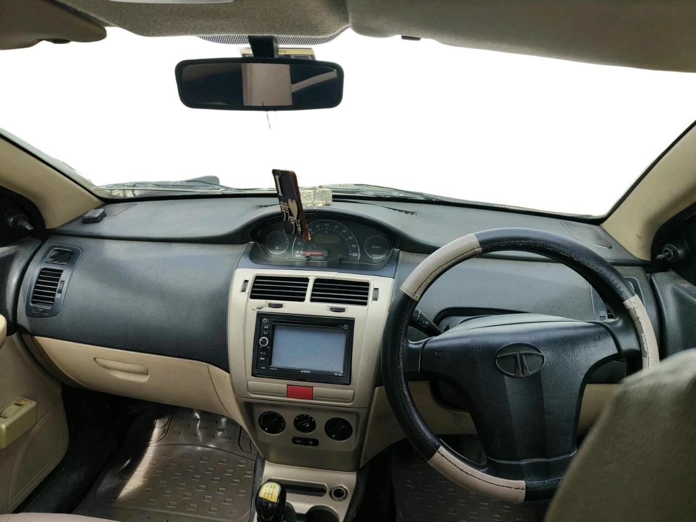 2013 Tata Indica Vista LS QUADRAJET, Diesel, Manual, 1,37,177 km, interior