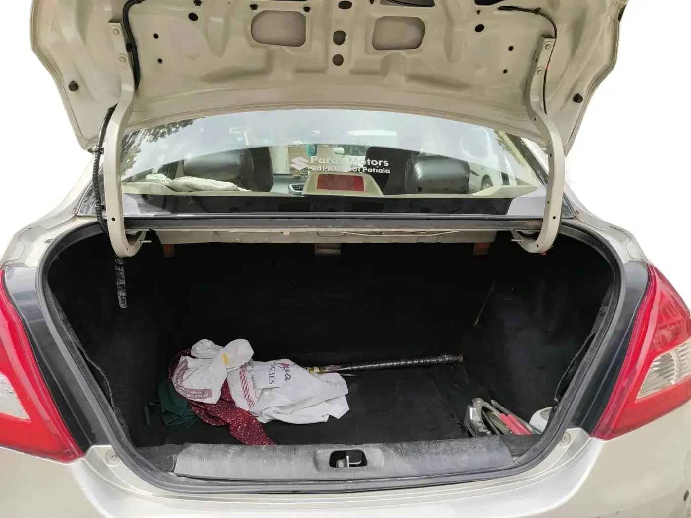2014 Maruti Swift Dzire VDI, Diesel, Manual, 1,73,668 km, exterior