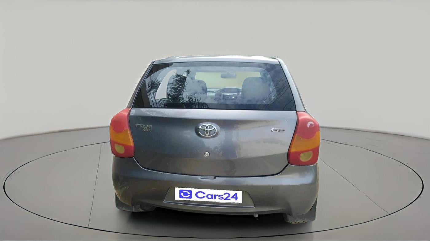 2013 Toyota Etios Liva GD, Diesel, Manual, 1,18,830 km, exterior