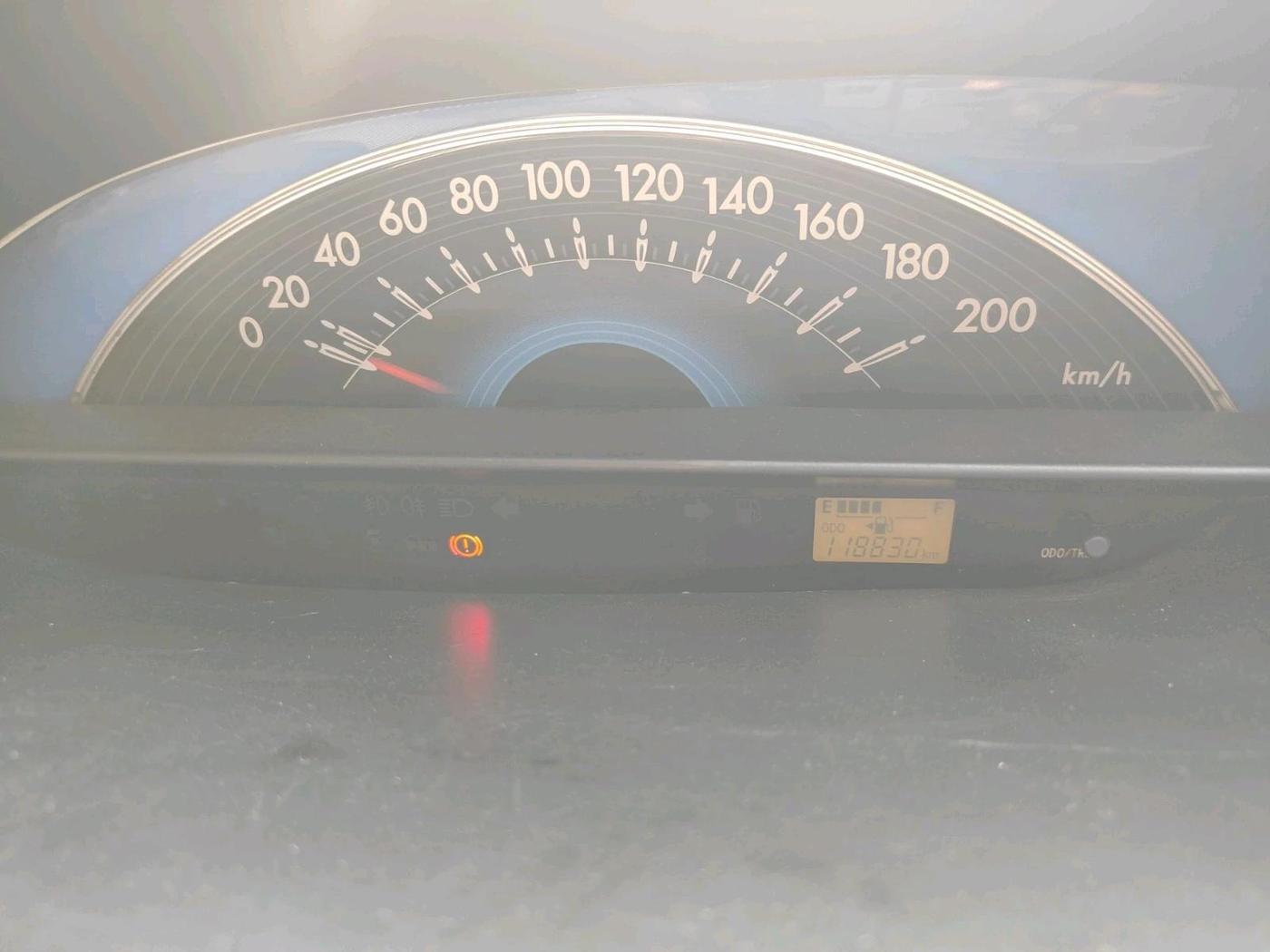 2013 Toyota Etios Liva GD, Diesel, Manual, 1,18,830 km, interior