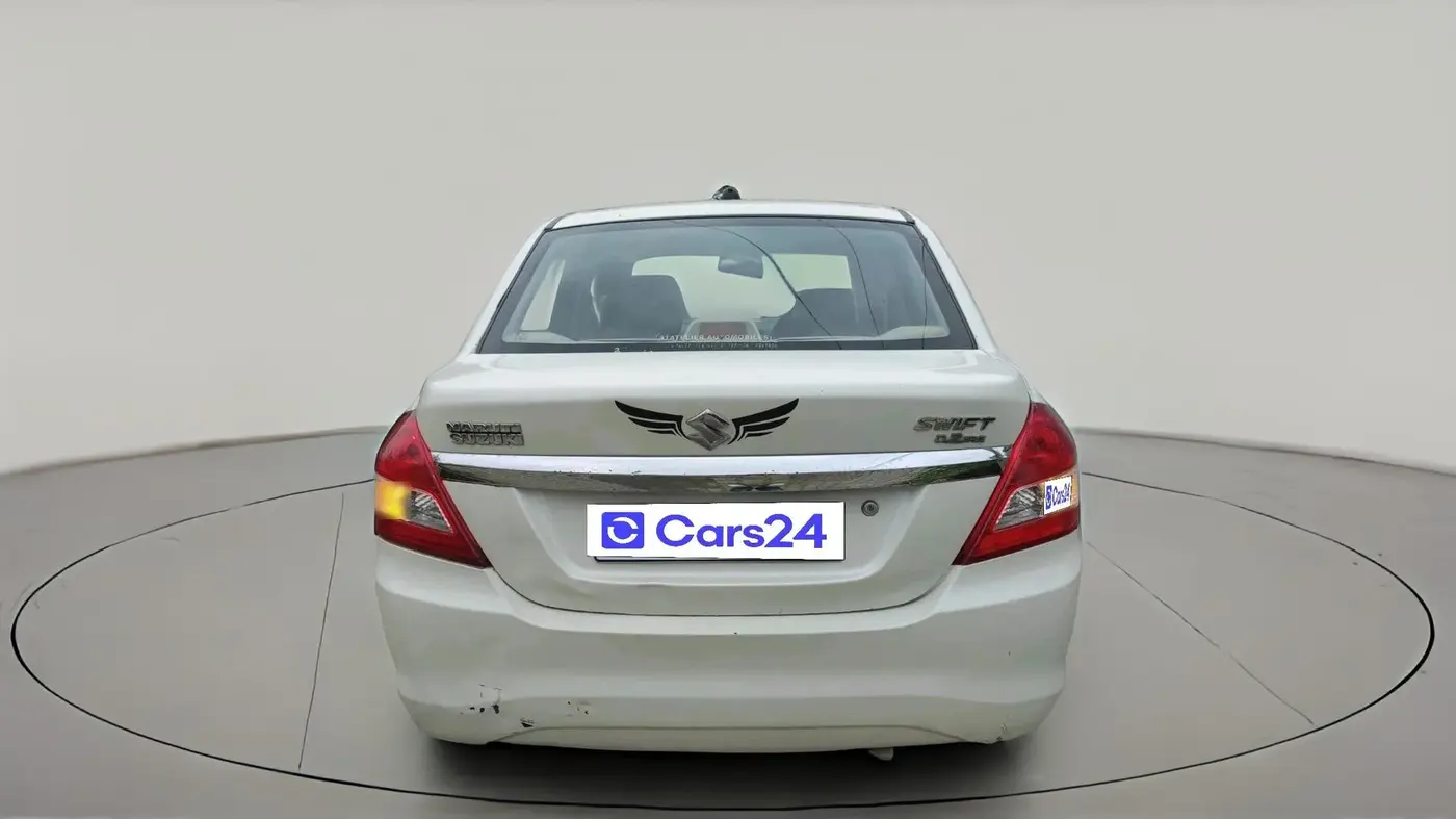 2017 Maruti Swift Dzire LXI, CNG, Manual, 1,70,105 km, exterior