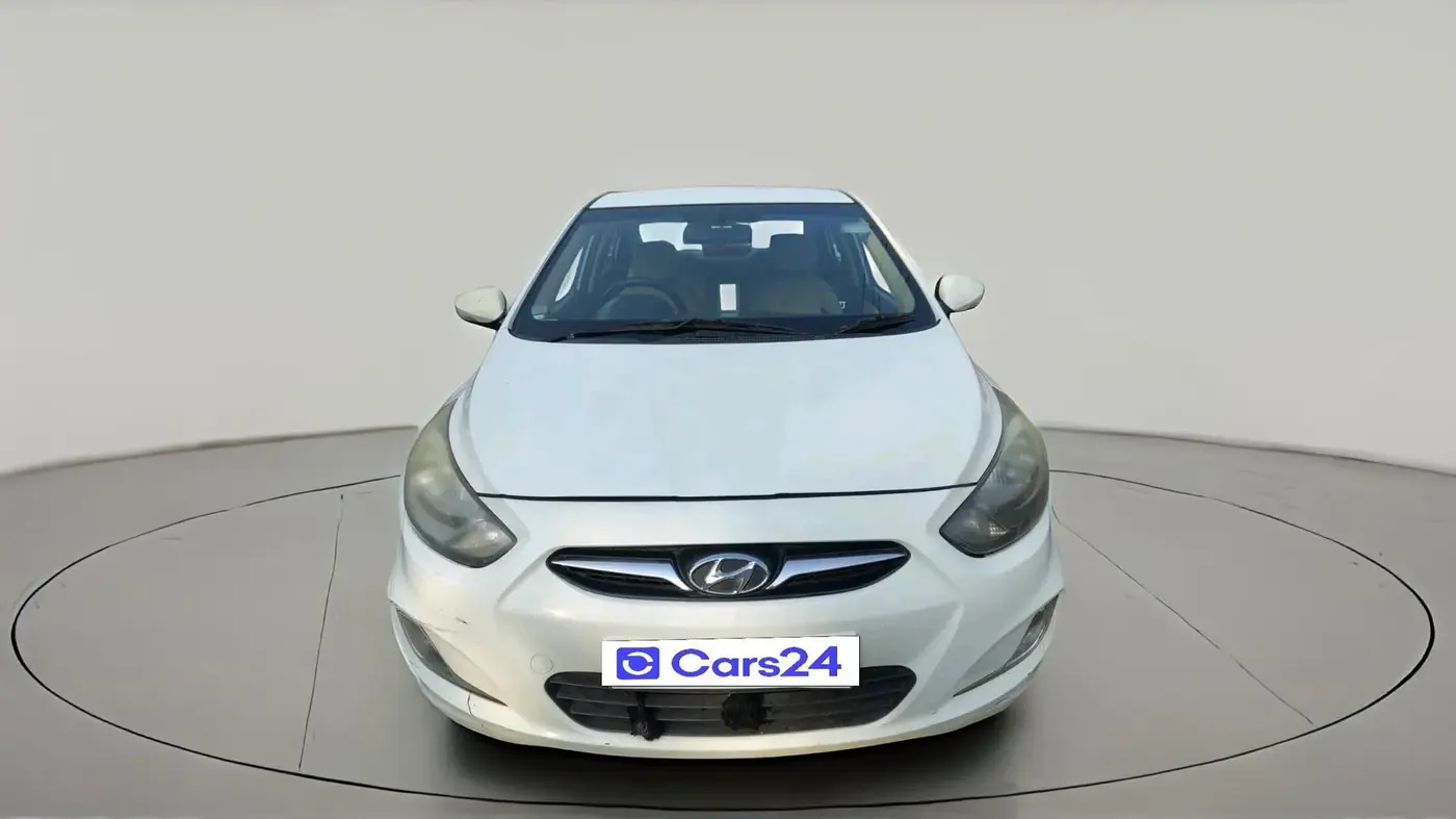 2011 Hyundai Verna FLUIDIC 1.6 CRDI SX, Diesel, Manual, 1,26,208 km, exterior