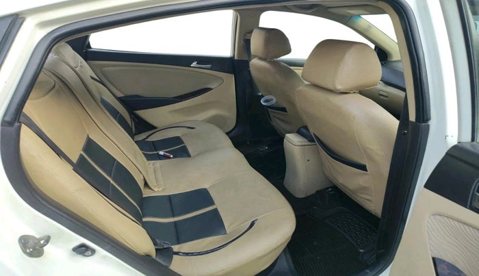 2011 Hyundai Verna FLUIDIC 1.6 CRDI SX, Diesel, Manual, 1,26,208 km, interior