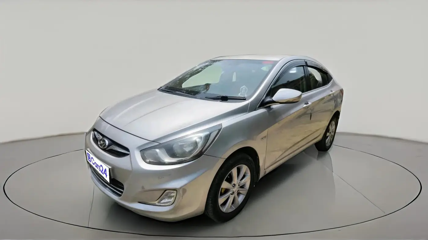 2013 Hyundai Verna FLUIDIC 1.6 CRDI SX, Diesel, Manual, 1,09,110 km, exterior