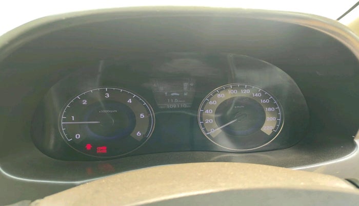 2013 Hyundai Verna FLUIDIC 1.6 CRDI SX, Diesel, Manual, 1,09,110 km, interior