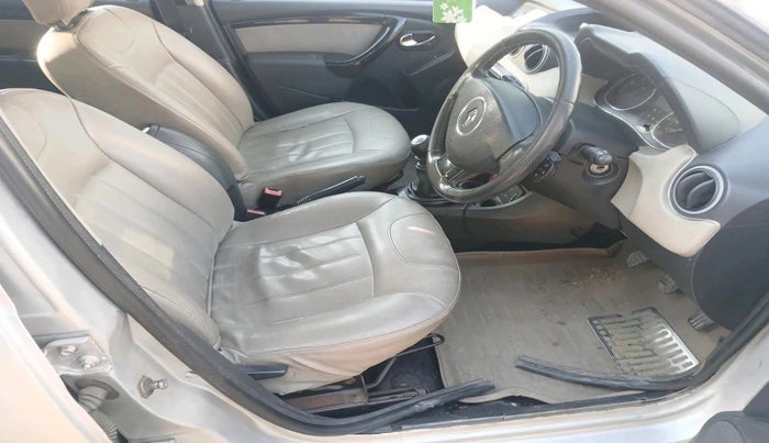 2012 Renault Duster 110 PS RXZ DIESEL, Diesel, Manual, 1,26,630 km, interior