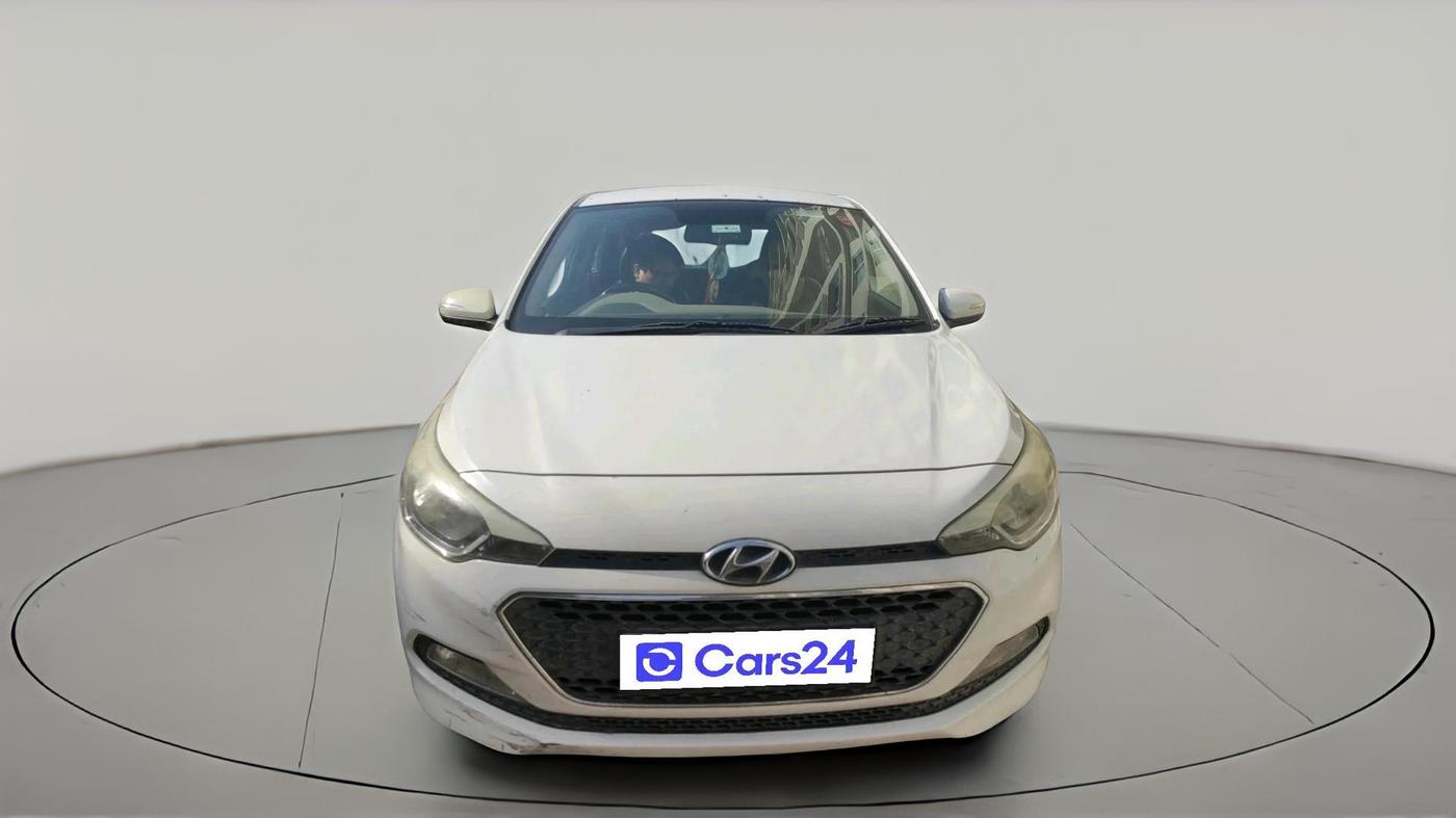 2015 Hyundai Elite i20 SPORTZ 1.2 (O), Petrol, Manual, 1,24,973 km, exterior