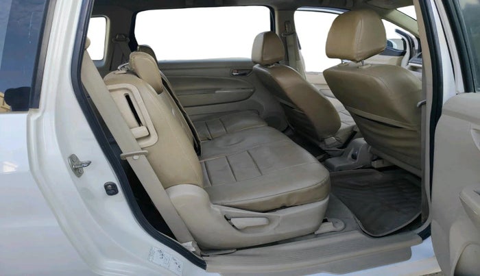 2016 Maruti Ertiga ZDI + SHVS, Diesel, Manual, 90,301 km, interior