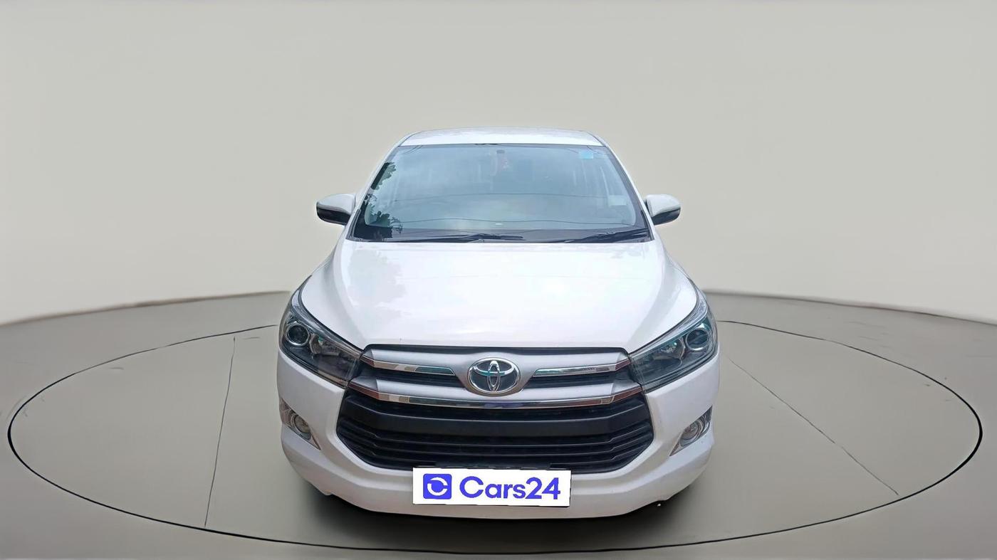 2018 Toyota Innova Crysta 2.4 VX 8 STR, Diesel, Manual, 81,444 km, exterior
