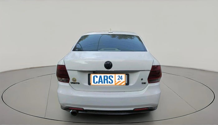 2021 Volkswagen Vento HIGHLINE 1.0L TSI AT, Petrol, Automatic, 84,241 km, exterior