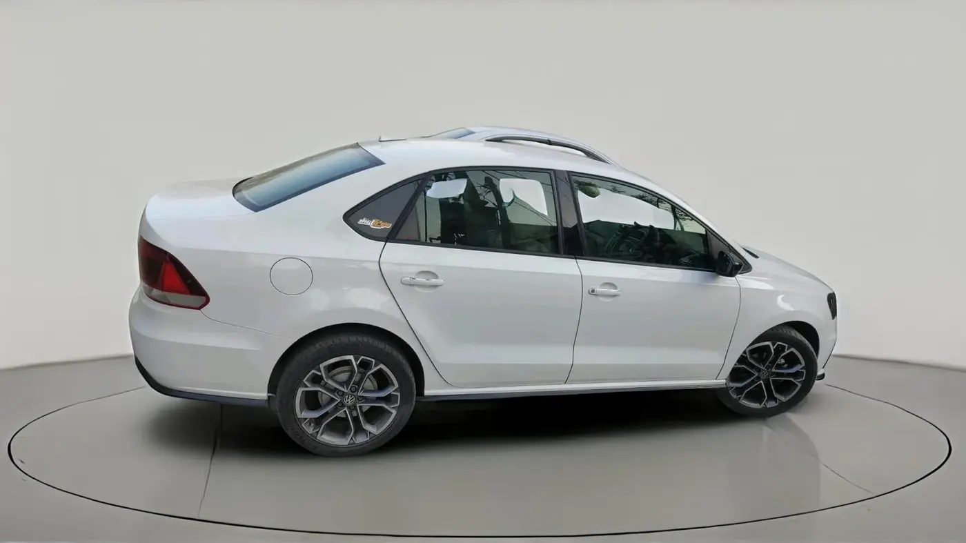2021 Volkswagen Vento HIGHLINE 1.0L TSI AT, Petrol, Automatic, 85,000 km, exterior