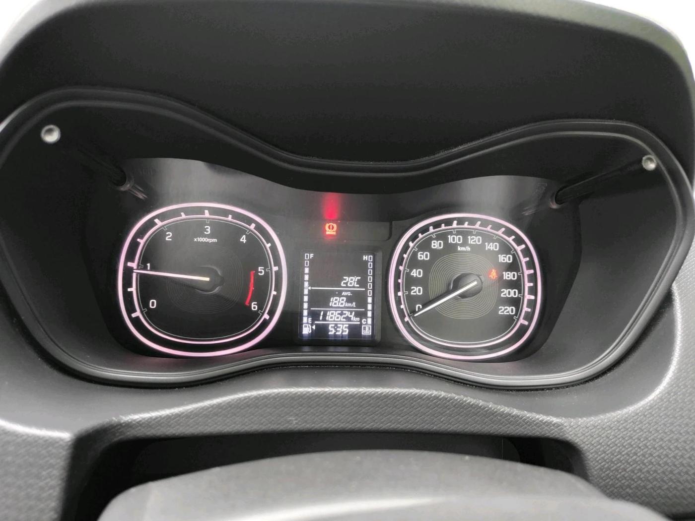 2018 Maruti Vitara Brezza ZDI, Diesel, Manual, 1,18,624 km, interior