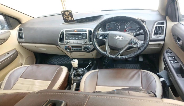 2013 Hyundai i20 SPORTZ 1.4 CRDI, Diesel, Manual, 1,44,956 km, interior