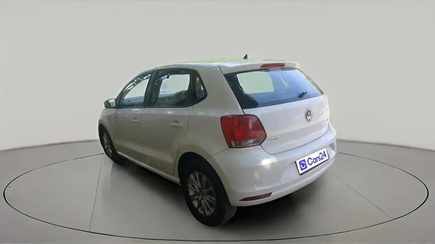 2014 Volkswagen Polo COMFORTLINE 1.2L, Diesel, Manual, 1,33,313 km, exterior