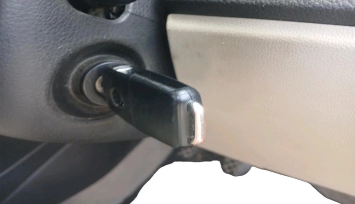 2014 Volkswagen Polo COMFORTLINE 1.2L, Diesel, Manual, 1,33,313 km, interior