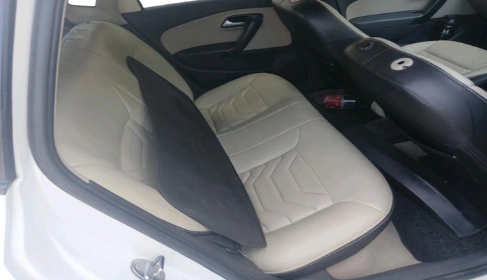 2014 Volkswagen Polo COMFORTLINE 1.2L, Diesel, Manual, 1,33,313 km, interior