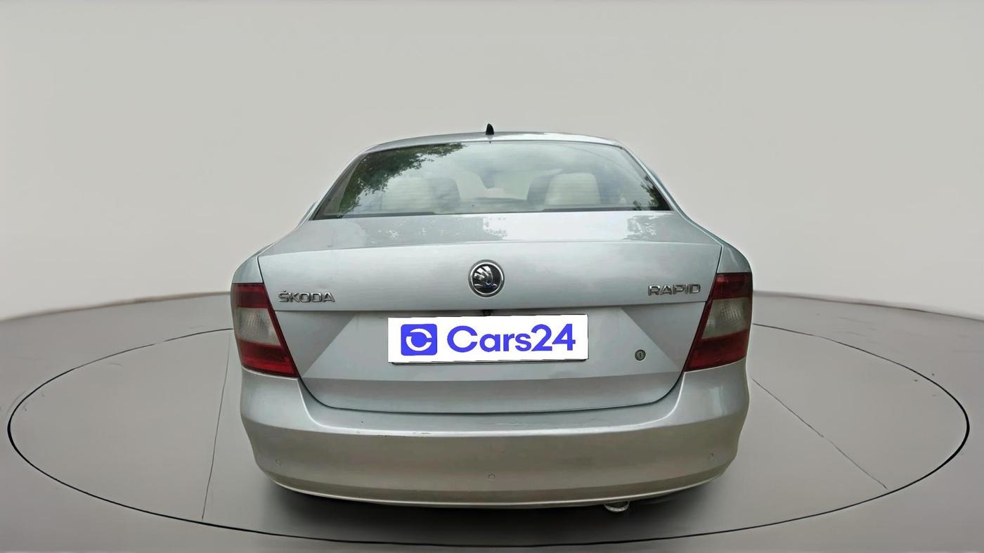 2015 Skoda Rapid 1.5 TDI CR ELEGANCE AT, Diesel, Automatic, 1,05,403 km, exterior