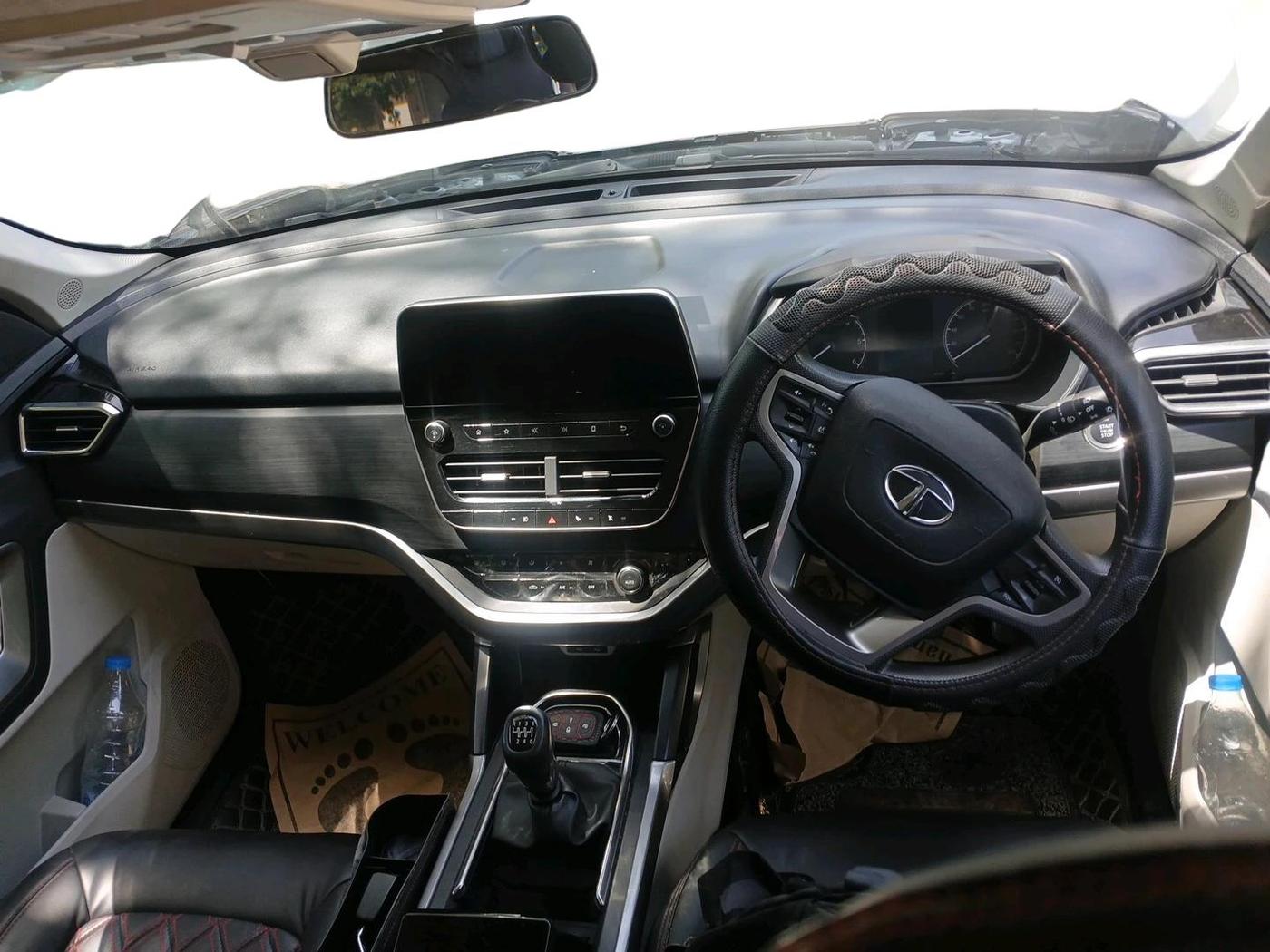 2021 Tata Safari XT PLUS, Diesel, Manual, 36,900 km, interior