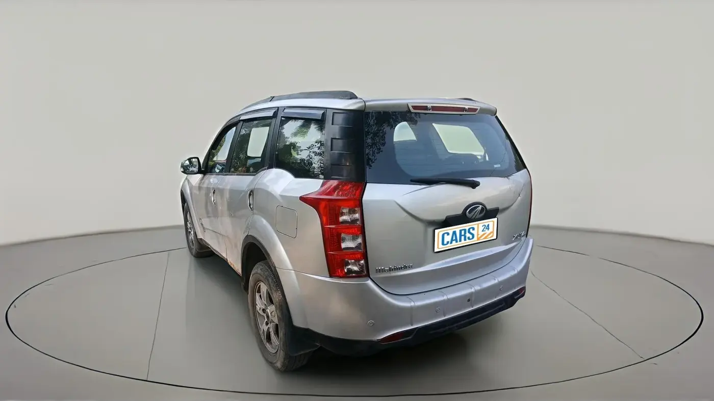 2012 Mahindra XUV500 W8, Diesel, Manual, 1,00,603 km, exterior