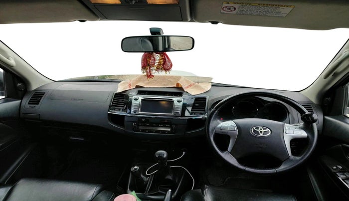 2016 Toyota Fortuner 3.0 4X4 MT, Diesel, Manual, 1,39,250 km, interior