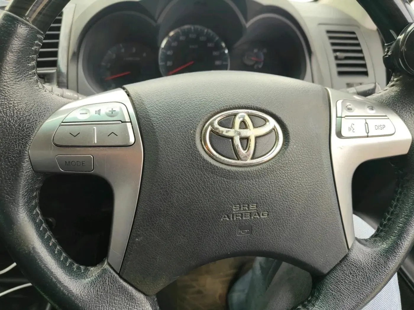 2016 Toyota Fortuner 3.0 4X4 MT, Diesel, Manual, 1,39,250 km, interior