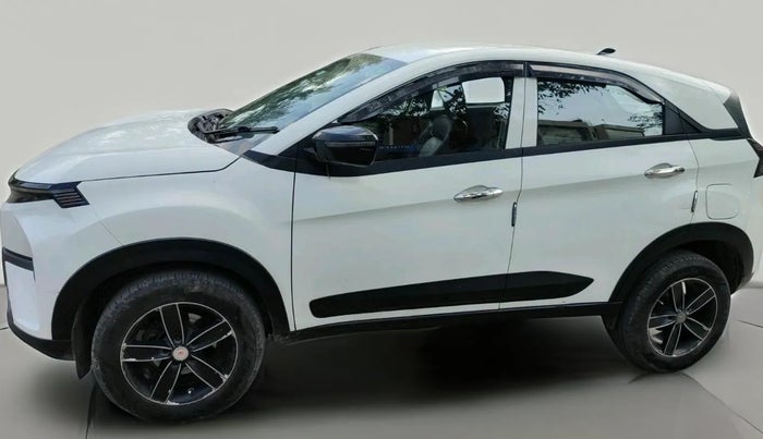 2024 Tata NEXON Smart + 1.5, Diesel, Manual, 64,973 km, exterior