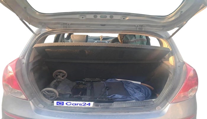 2012 Hyundai i20 MAGNA 1.4 CRDI, Diesel, Manual, 1,16,863 km, exterior