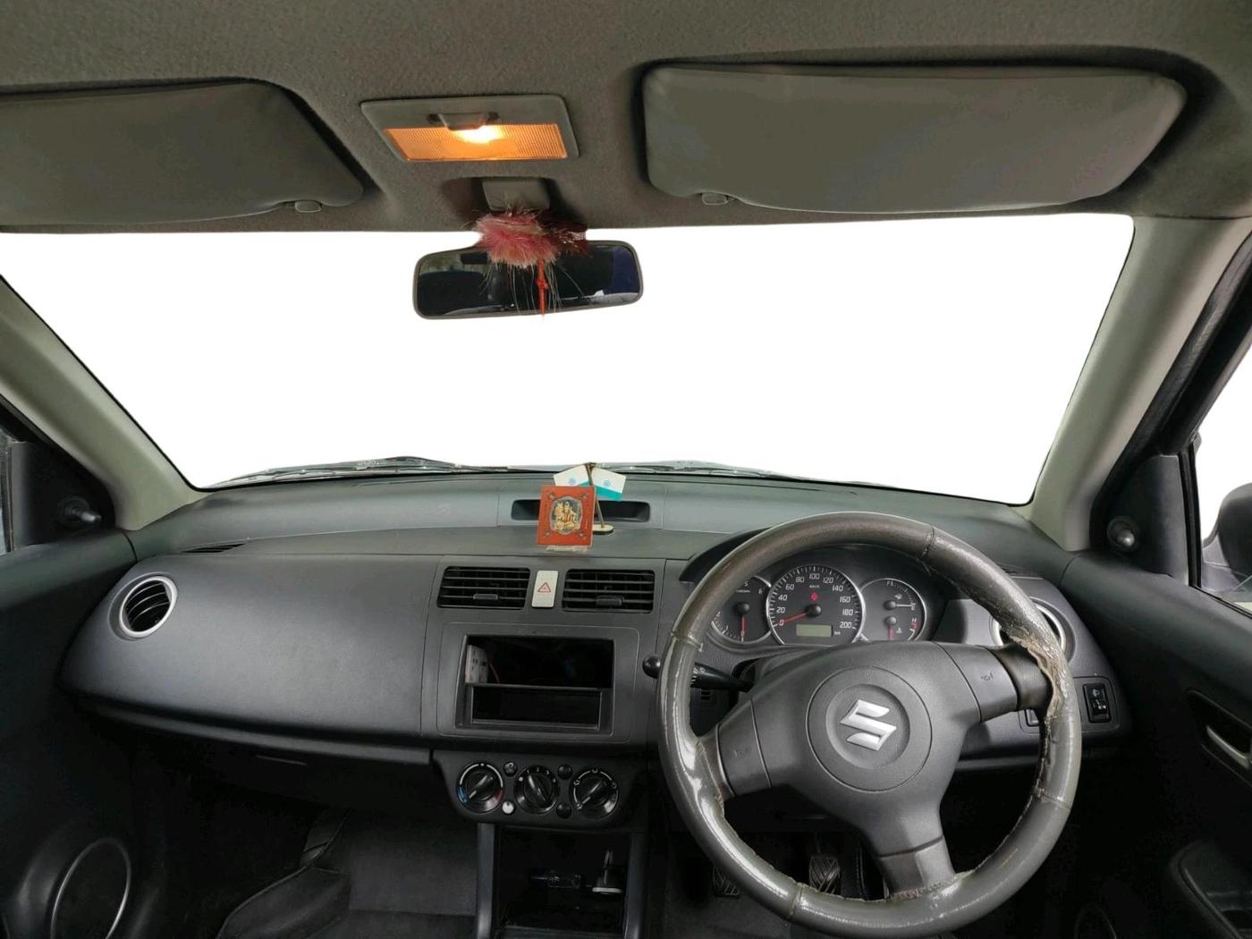 2011 Maruti Swift VDI, Diesel, Manual, 1,11,759 km, interior