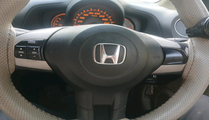 2014 Honda Amaze 1.5L I-DTEC S, Diesel, Manual, 69,672 km, interior