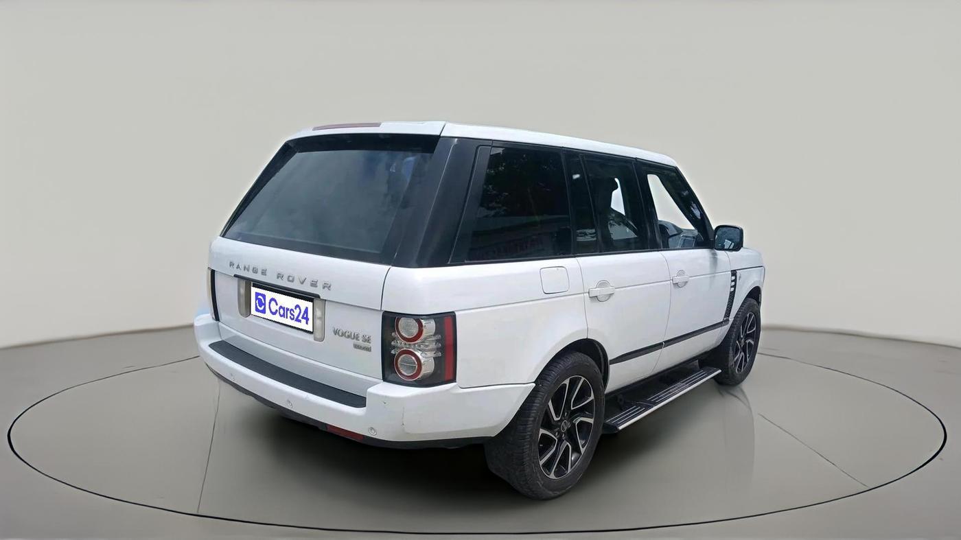 2012 Landrover Range Rover 4.4 TDV8 VOGUE SE, Diesel, Automatic, 1,30,517 km, exterior