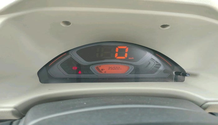 2023 Maruti Eeco 5 STR AC, Petrol, Manual, 35,022 km, interior