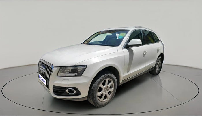 2012 Audi Q5 2.0 TDI QUATTRO, Diesel, Automatic, 1,29,437 km, exterior