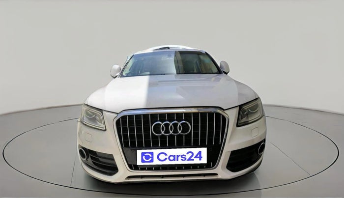2012 Audi Q5 2.0 TDI QUATTRO, Diesel, Automatic, 1,29,437 km, exterior