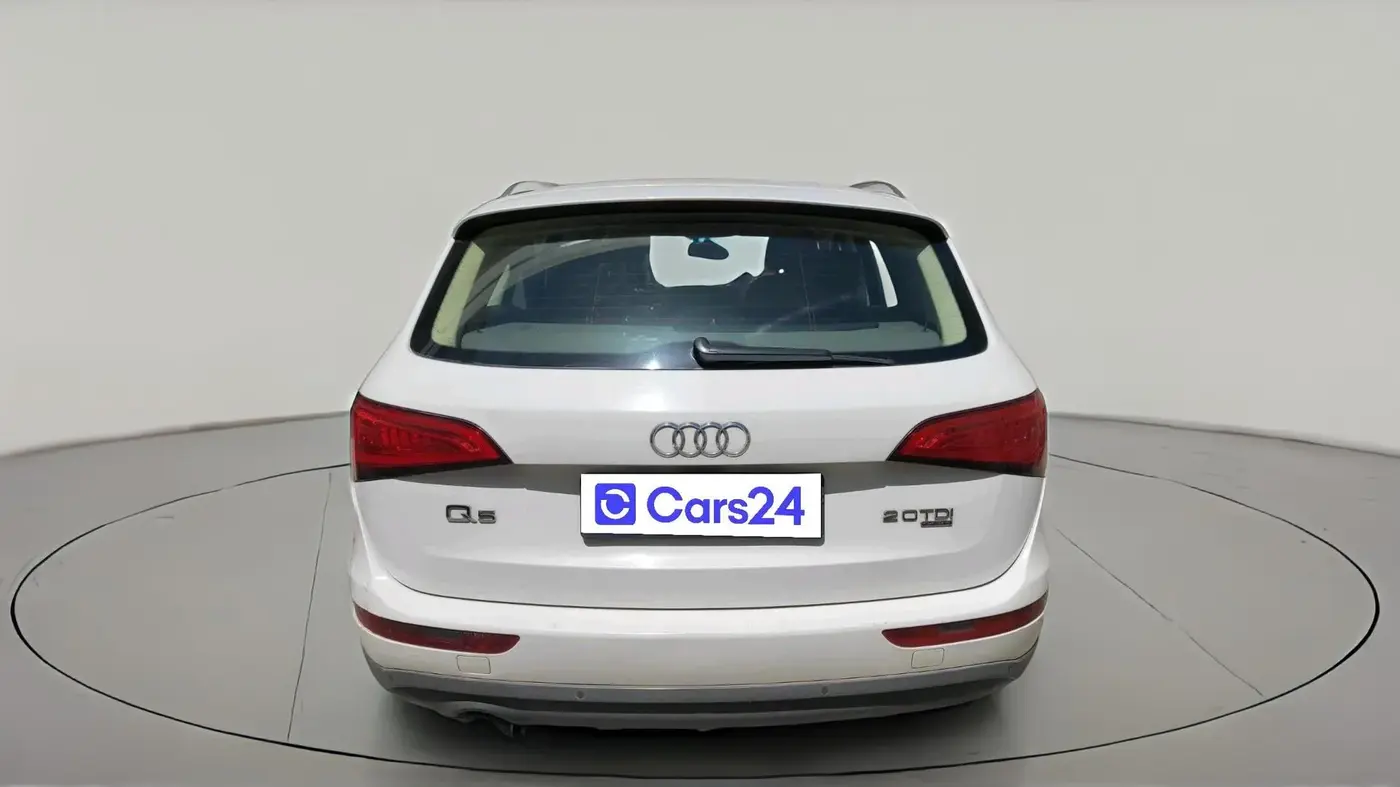 2012 Audi Q5 2.0 TDI QUATTRO, Diesel, Automatic, 1,29,437 km, exterior