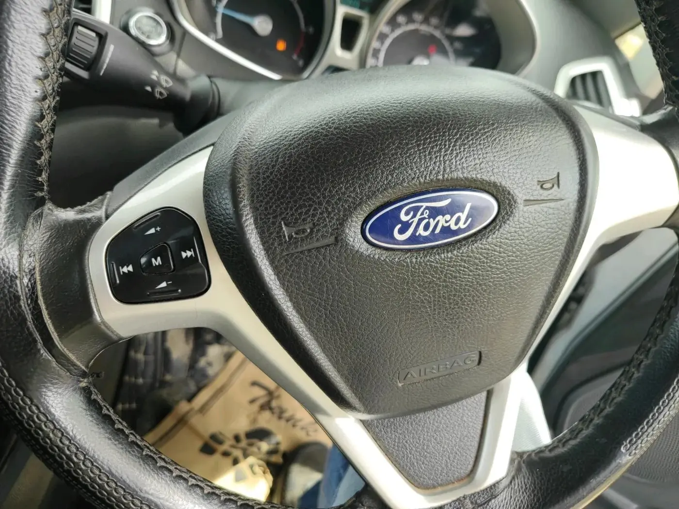 2017 Ford Ecosport TITANIUM+ 1.5L DIESEL, Diesel, Manual, 1,55,345 km, interior
