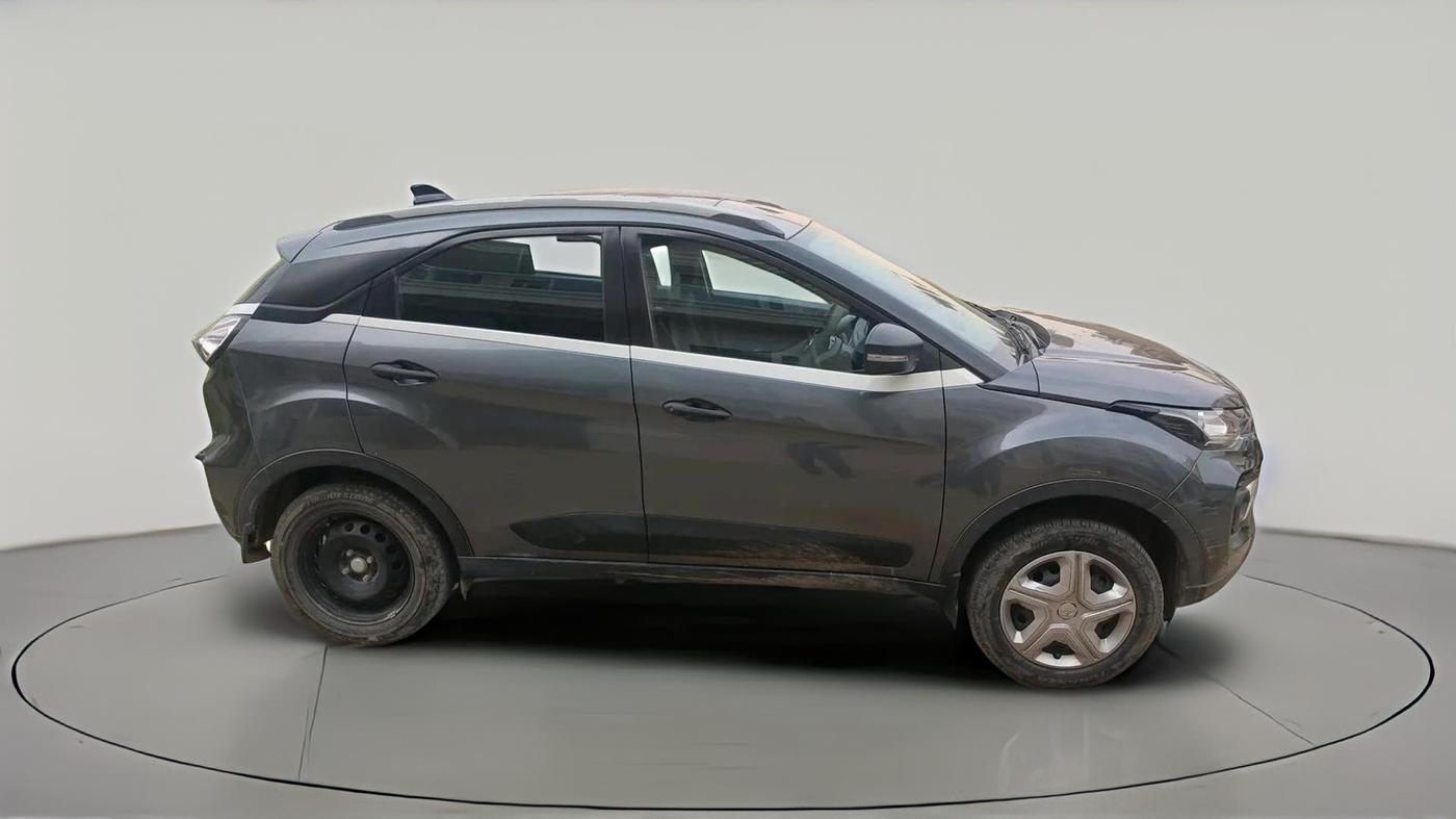 2022 Tata NEXON XM PLUS SUNROOF PETROL, Petrol, Manual, 20,746 km, exterior