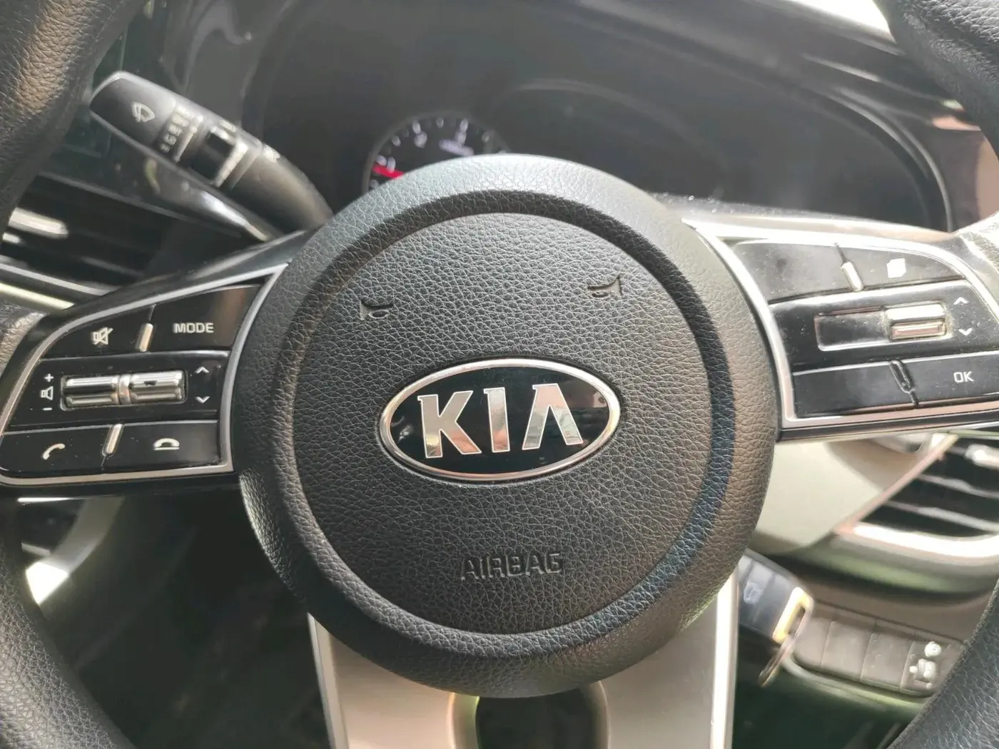 2020 KIA SELTOS HTE 1.5 DIESEL, Diesel, Manual, 1,87,272 km, interior