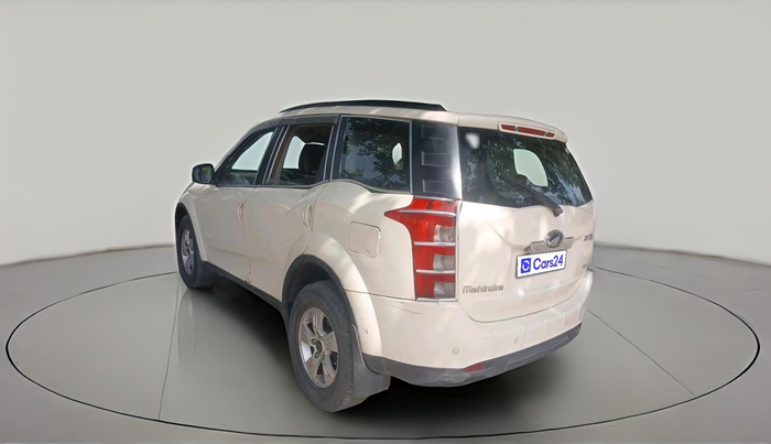 2013 Mahindra XUV500 W8, Diesel, Manual, 2,56,135 km, exterior
