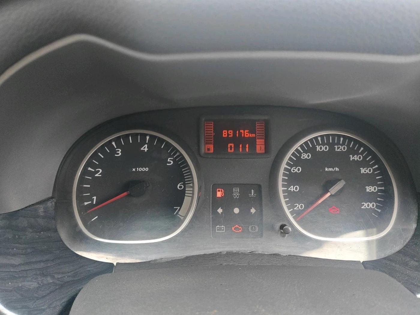 2013 Renault Duster 110 PS RXL DIESEL, Diesel, Manual, 89,176 km, interior