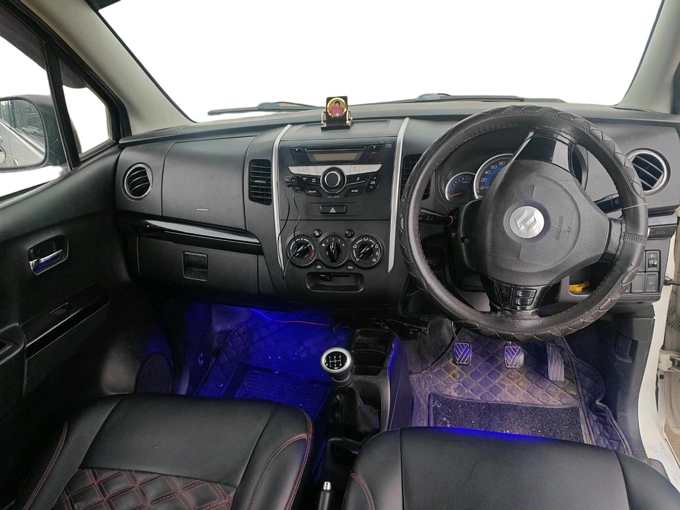 2013 Maruti Wagon R 1.0 VXI  ABS-AIRBAG, Petrol, Manual, 1,64,828 km, interior