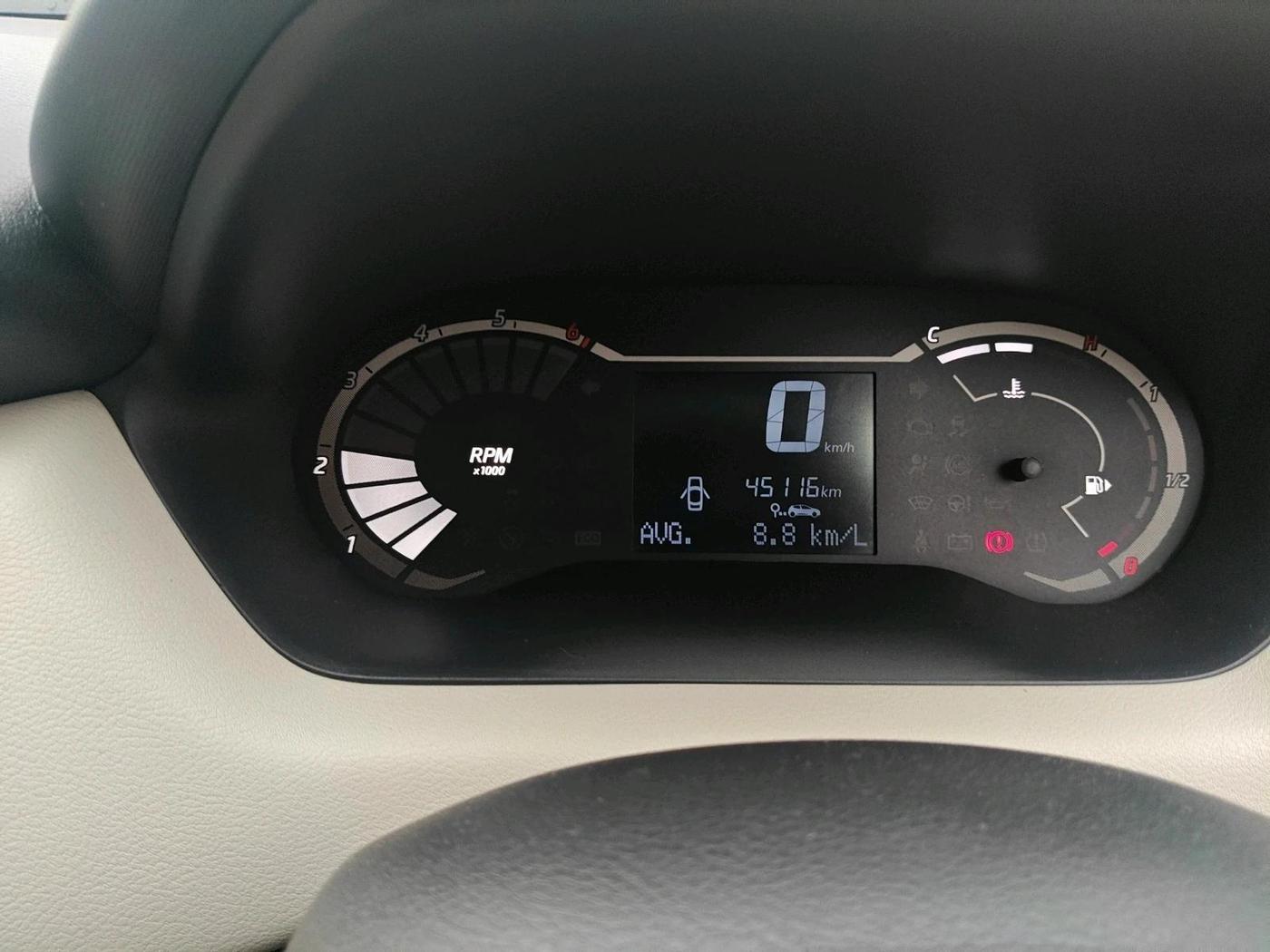2023 Nissan MAGNITE XL, Petrol, Manual, 45,116 km, interior