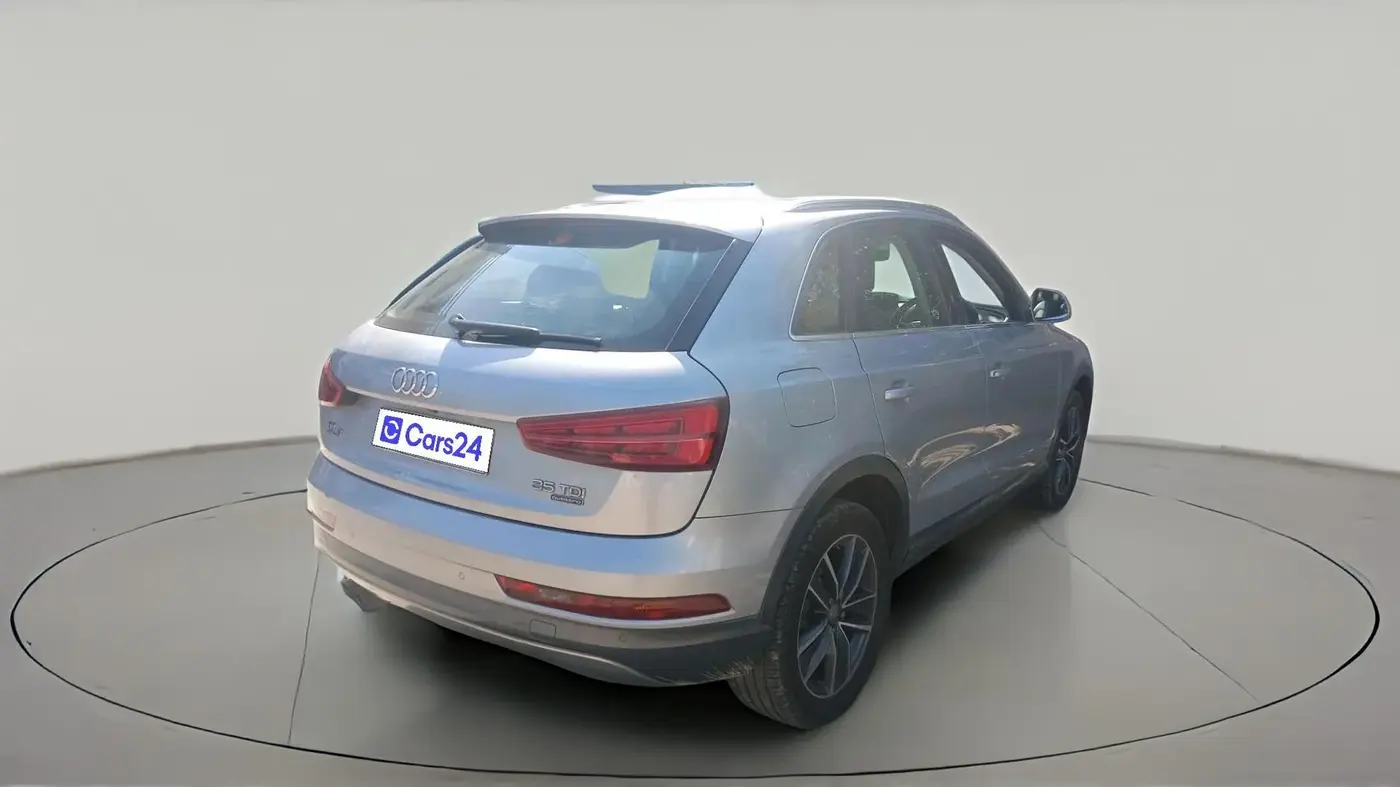 2018 Audi Q3 35 TDI Quattro, Diesel, Automatic, 1,05,000 km, exterior