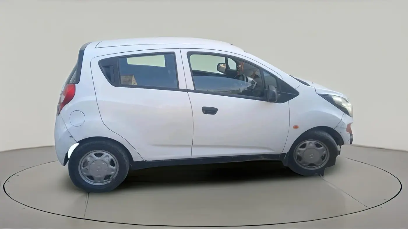2015 Chevrolet Beat LS PETROL, CNG, Manual, 1,12,906 km, exterior
