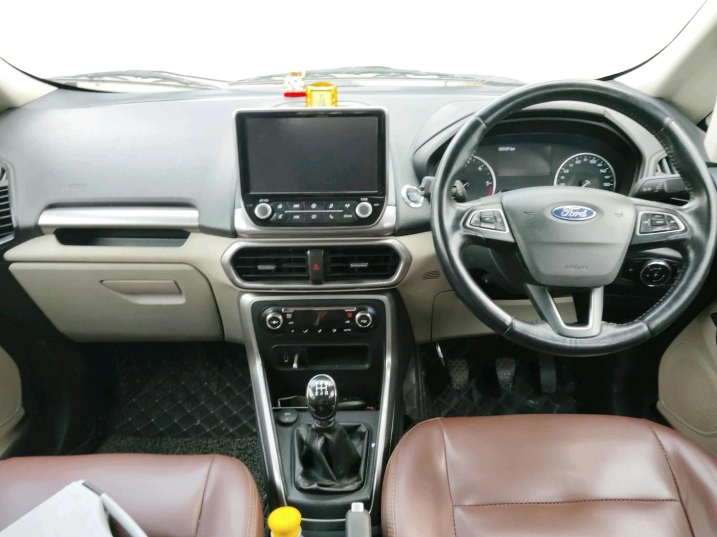 2020 Ford Ecosport TITANIUM 1.5L DIESEL, Diesel, Manual, 1,20,168 km, interior