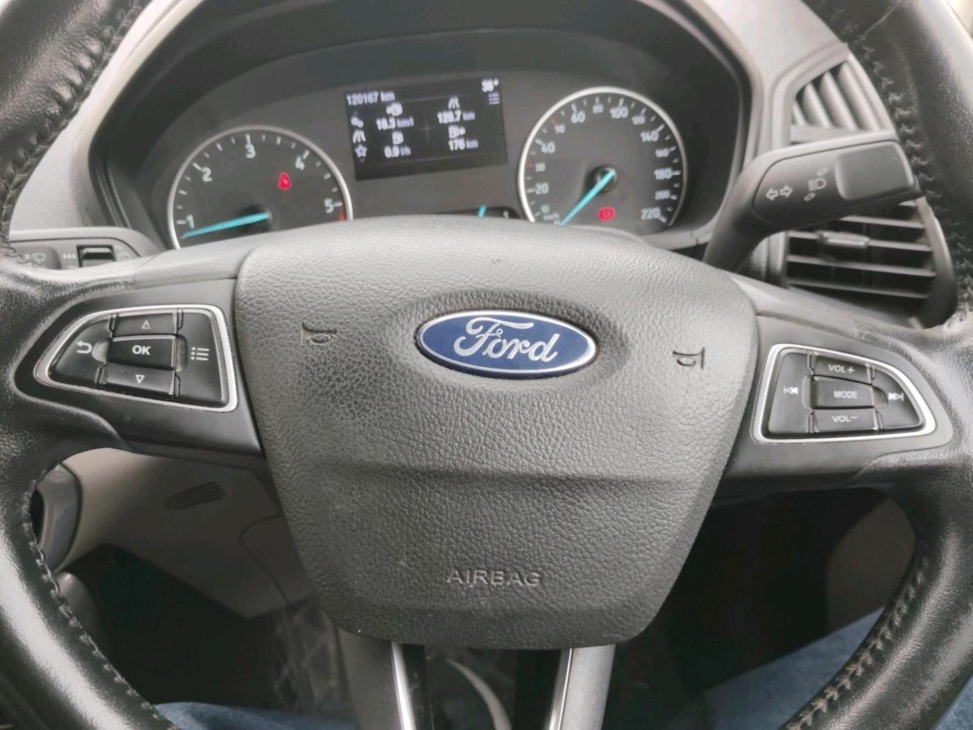 2020 Ford Ecosport TITANIUM 1.5L DIESEL, Diesel, Manual, 1,20,168 km, interior