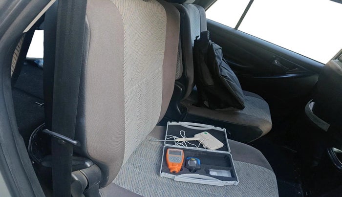 2017 Toyota Innova Crysta 2.4 G 7 STR, Diesel, Manual, 1,35,152 km, interior