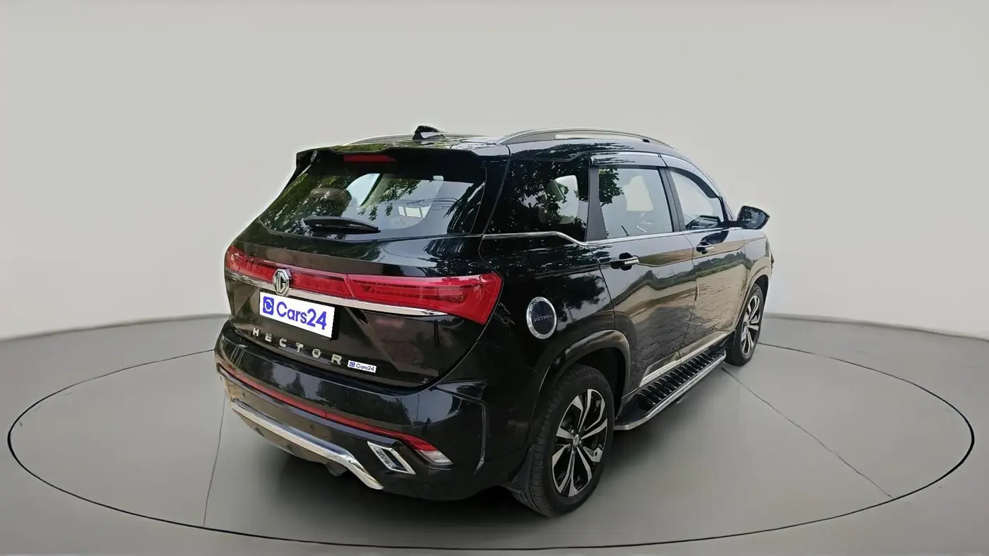 2023 MG HECTOR PLUS SAVVY PRO 1.5 TURBO CVT 6 STR, Petrol, Automatic, 21,903 km, exterior