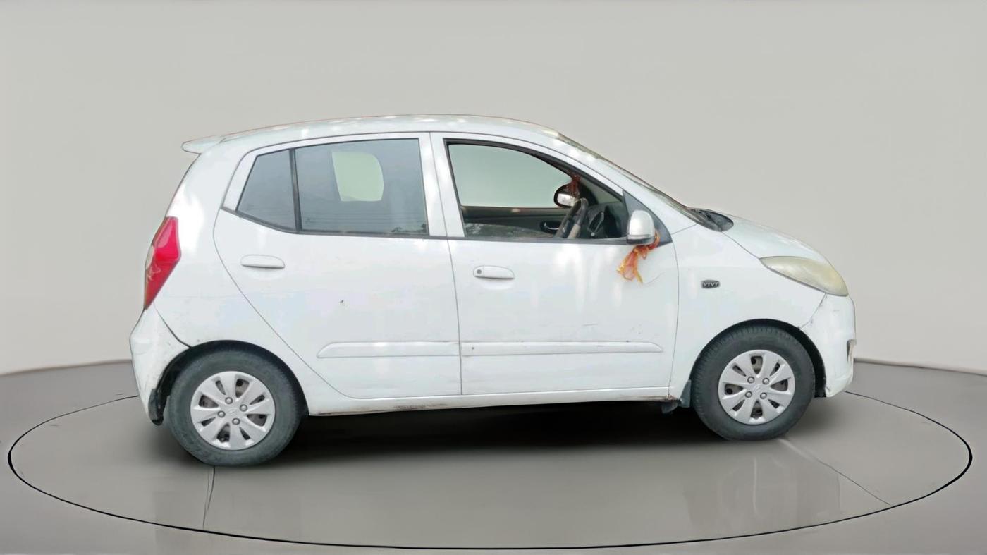 2011 Hyundai i10 SPORTZ 1.1, CNG, Manual, 57,161 km, exterior